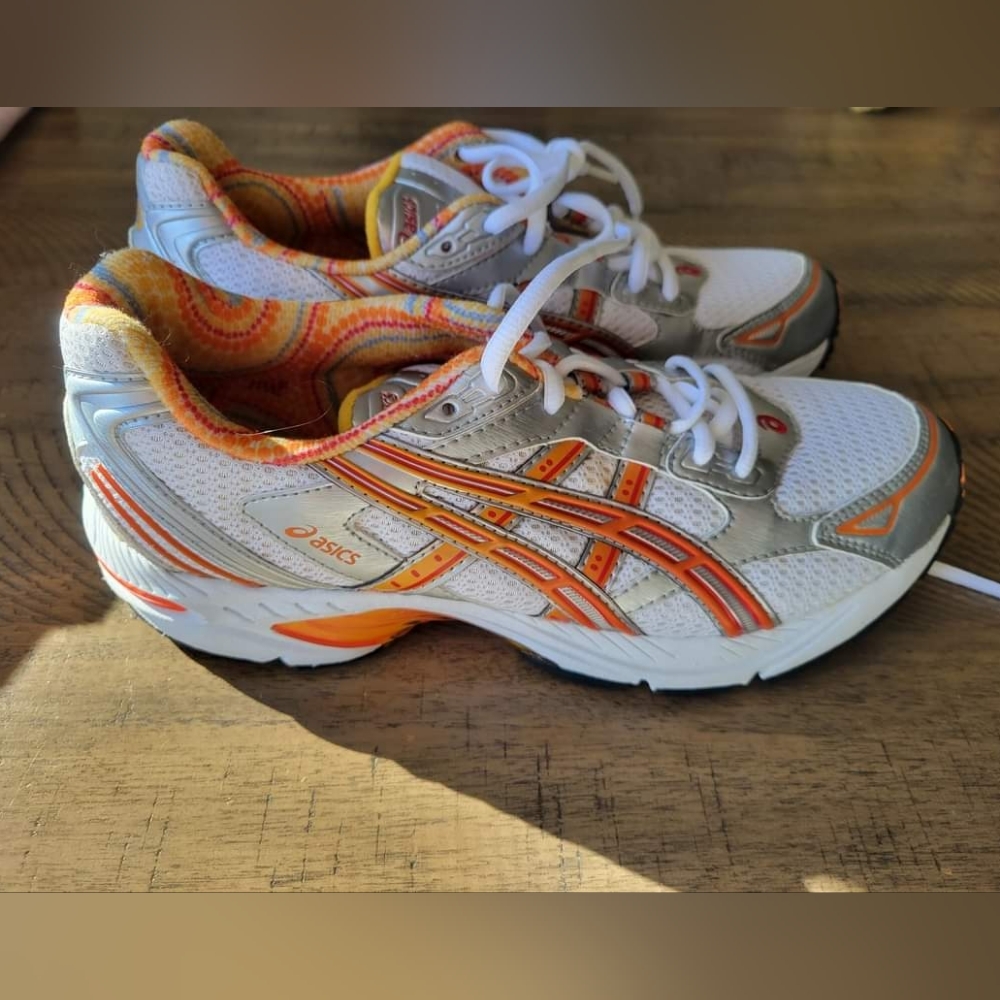 Asics GEL-ENHANCE ULTRA T05CQ Women Size 9 Running Shoes White/Orange
